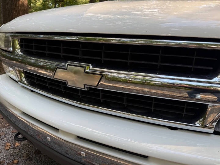 44k-Mile 2001 Chevrolet Tahoe LS