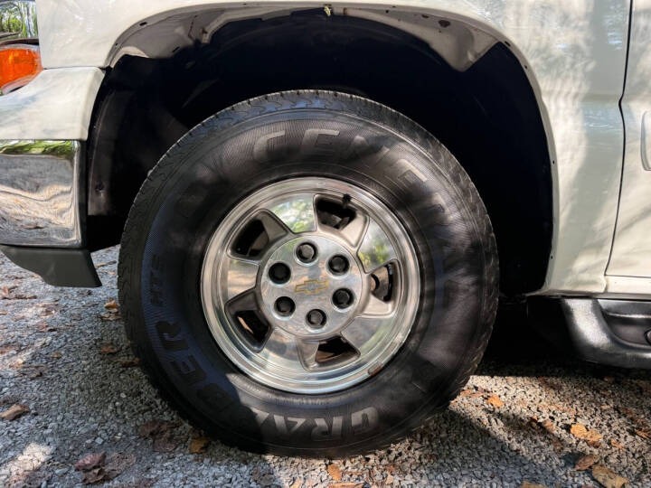 44k-Mile 2001 Chevrolet Tahoe LS