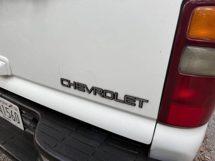 44k-Mile 2001 Chevrolet Tahoe LS
