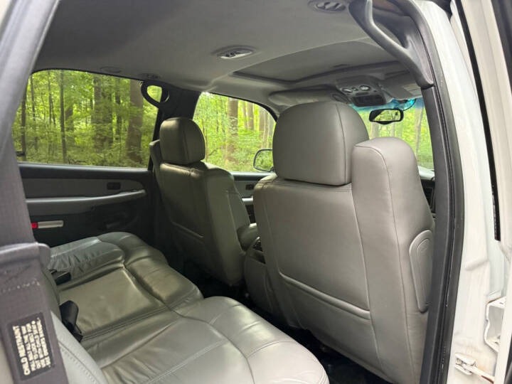 44k-Mile 2001 Chevrolet Tahoe LS