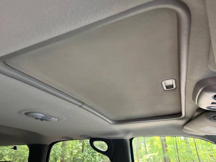 44k-Mile 2001 Chevrolet Tahoe LS