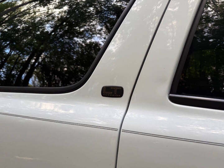 44k-Mile 2001 Chevrolet Tahoe LS