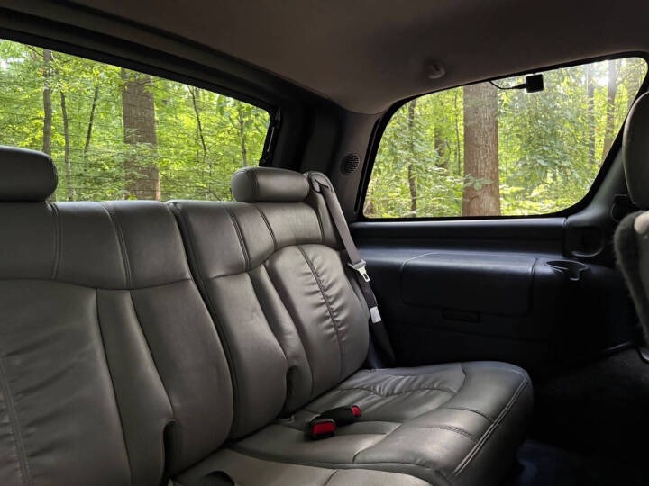 44k-Mile 2001 Chevrolet Tahoe LS