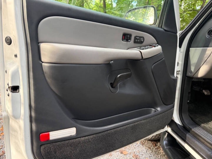 44k-Mile 2001 Chevrolet Tahoe LS