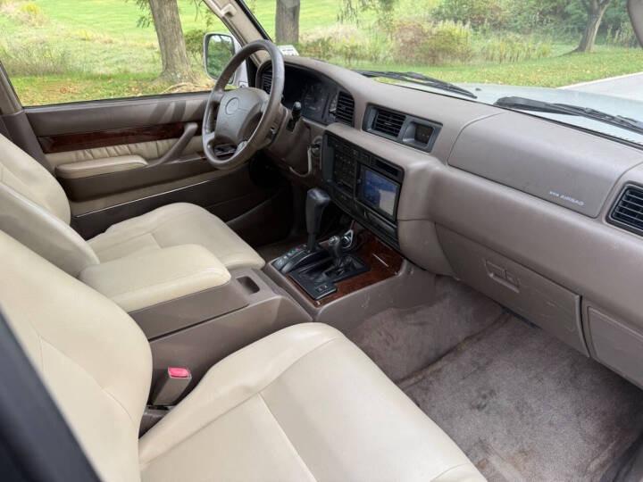 1996 Lexus LX 450