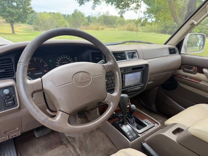 1996 Lexus LX 450