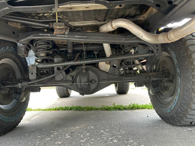 Modified V8-Powered 2000 Toyota 4Runner
