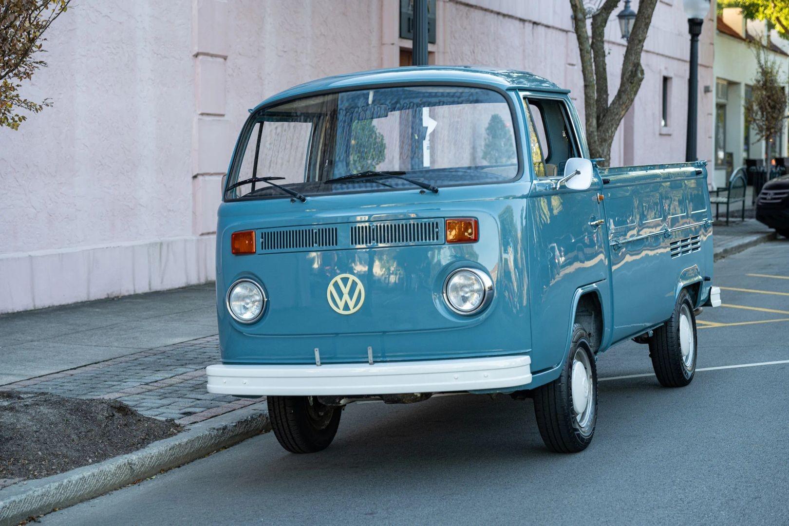 1974 Volkswagen Type 2 Flatbed - 4