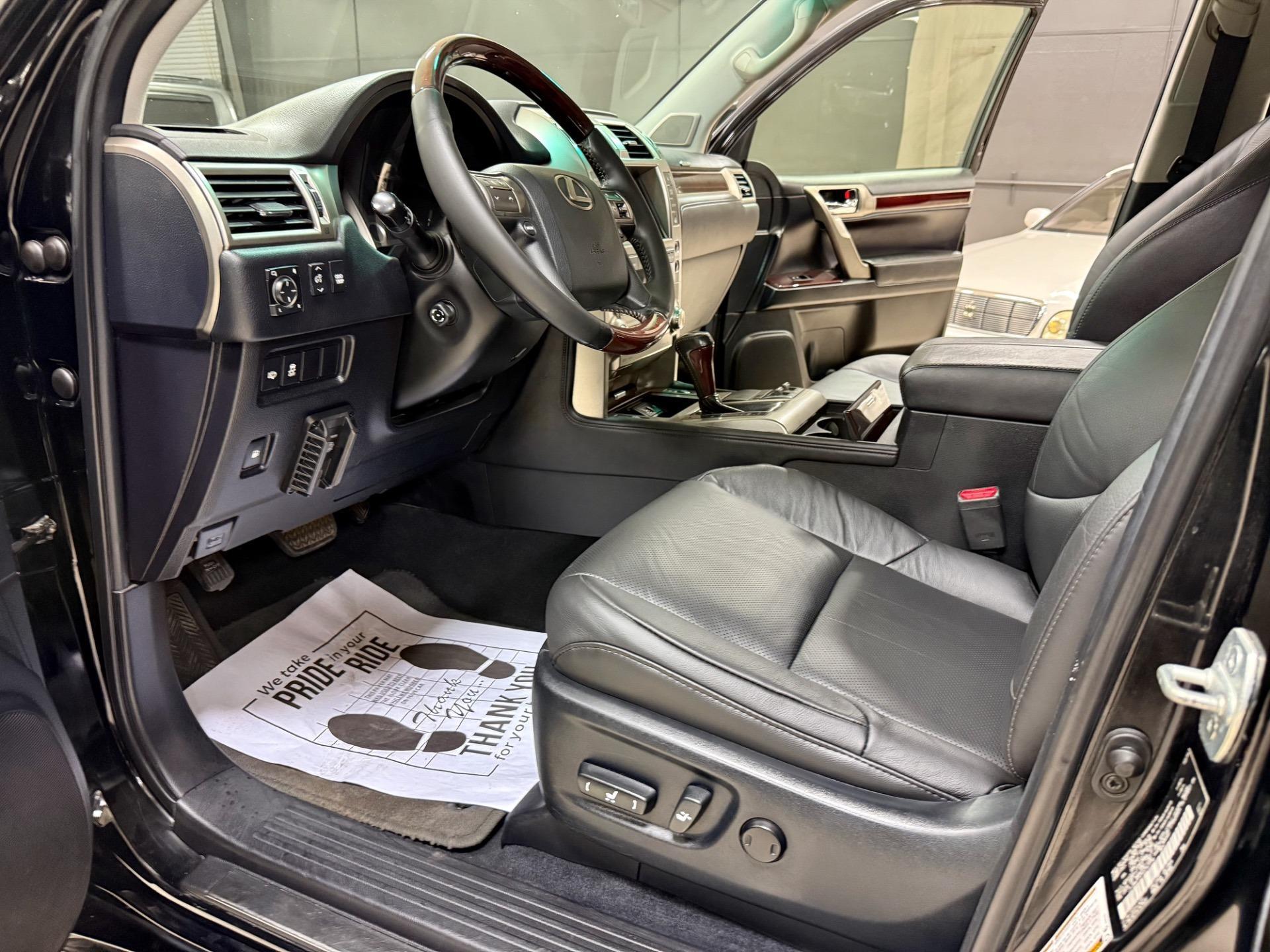 2017 Lexus GX 460