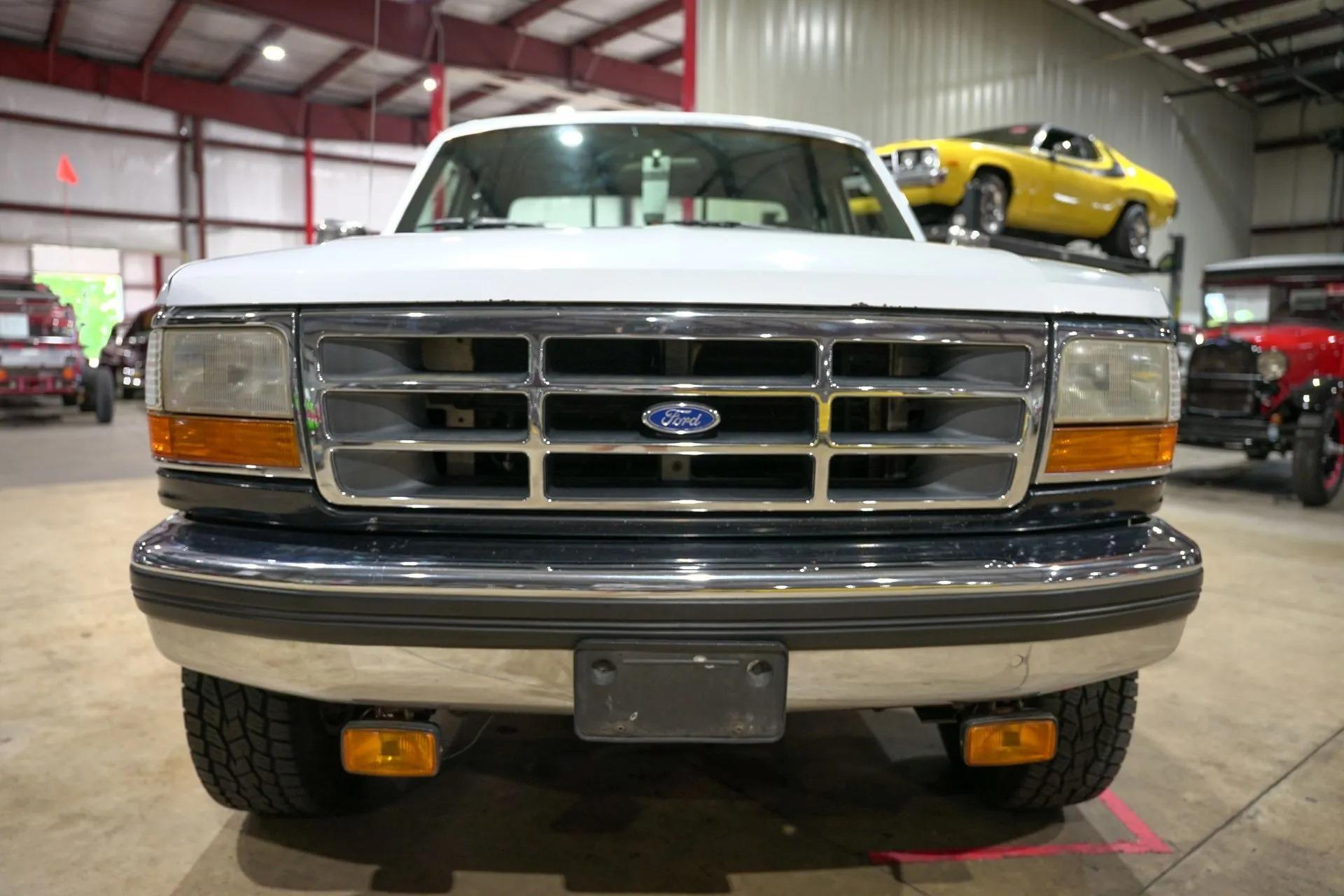 1993 Ford F-250 XLT 4x4 - 4