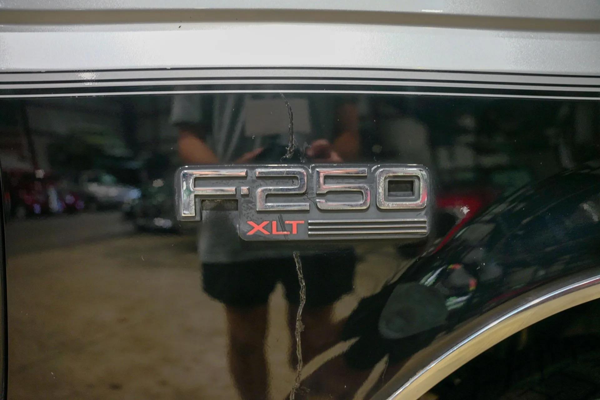 1993 Ford F-250 XLT 4x4