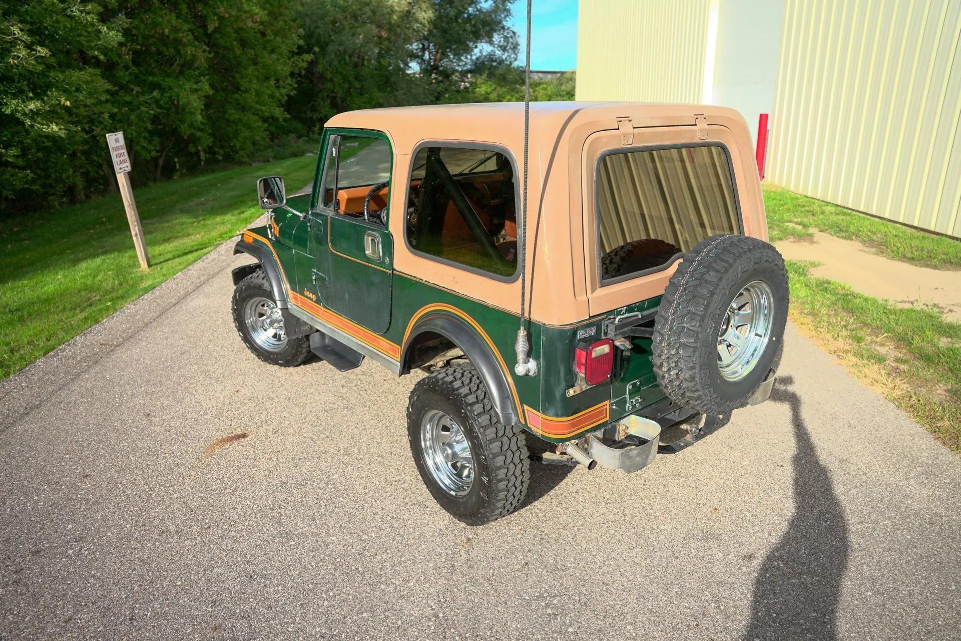 1984 Jeep CJ-7 Laredo