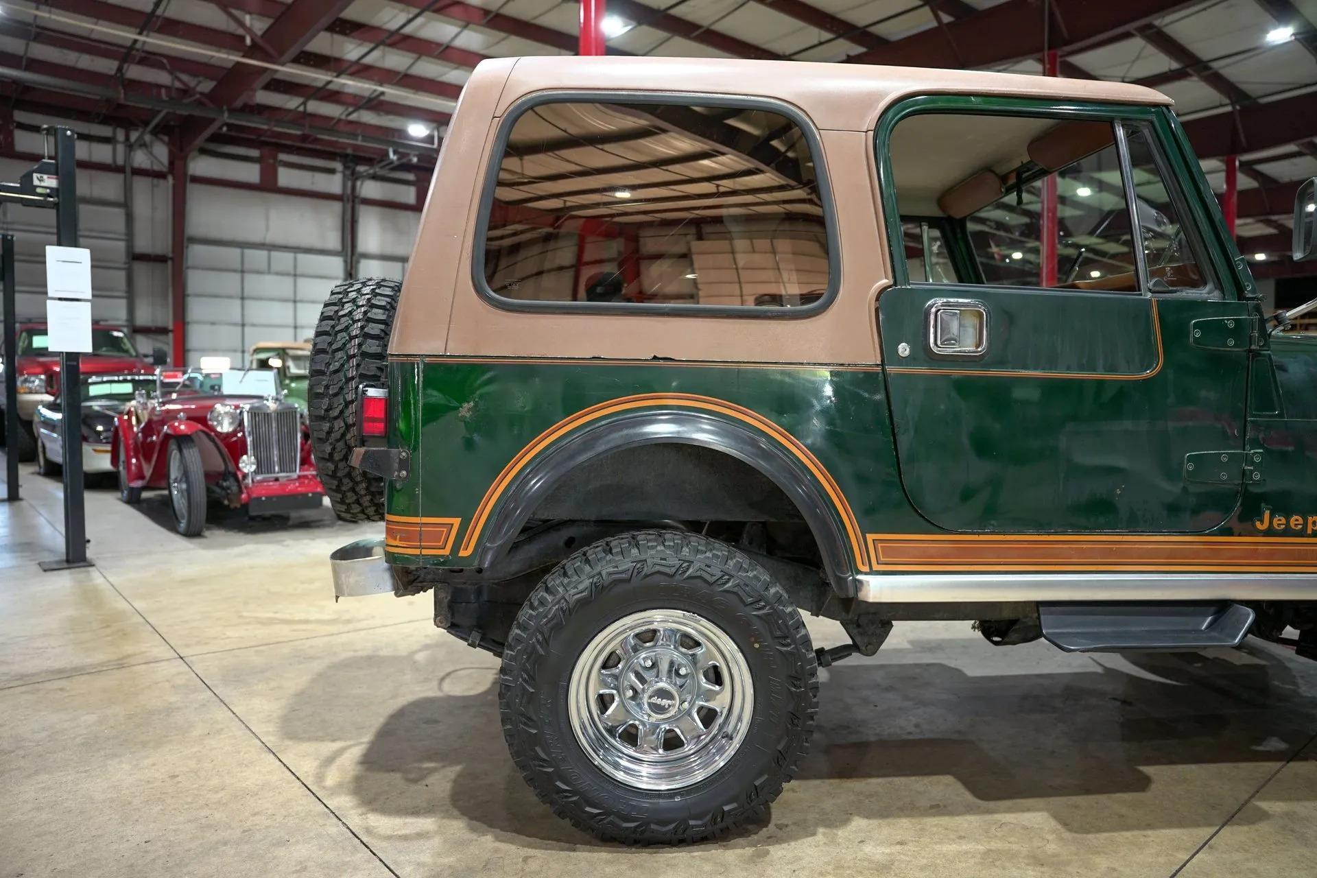 1984 Jeep CJ-7 Laredo