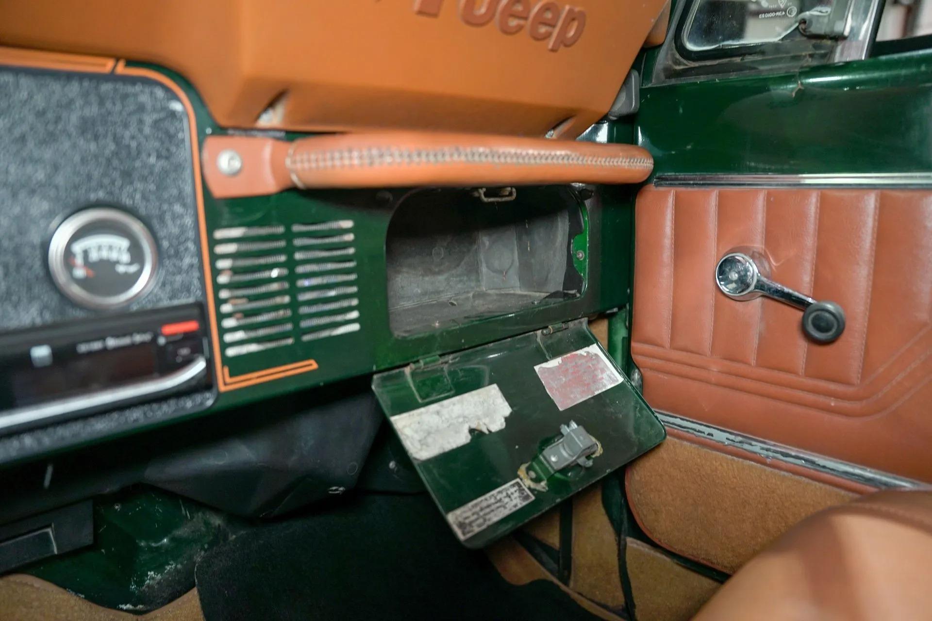 1984 Jeep CJ-7 Laredo
