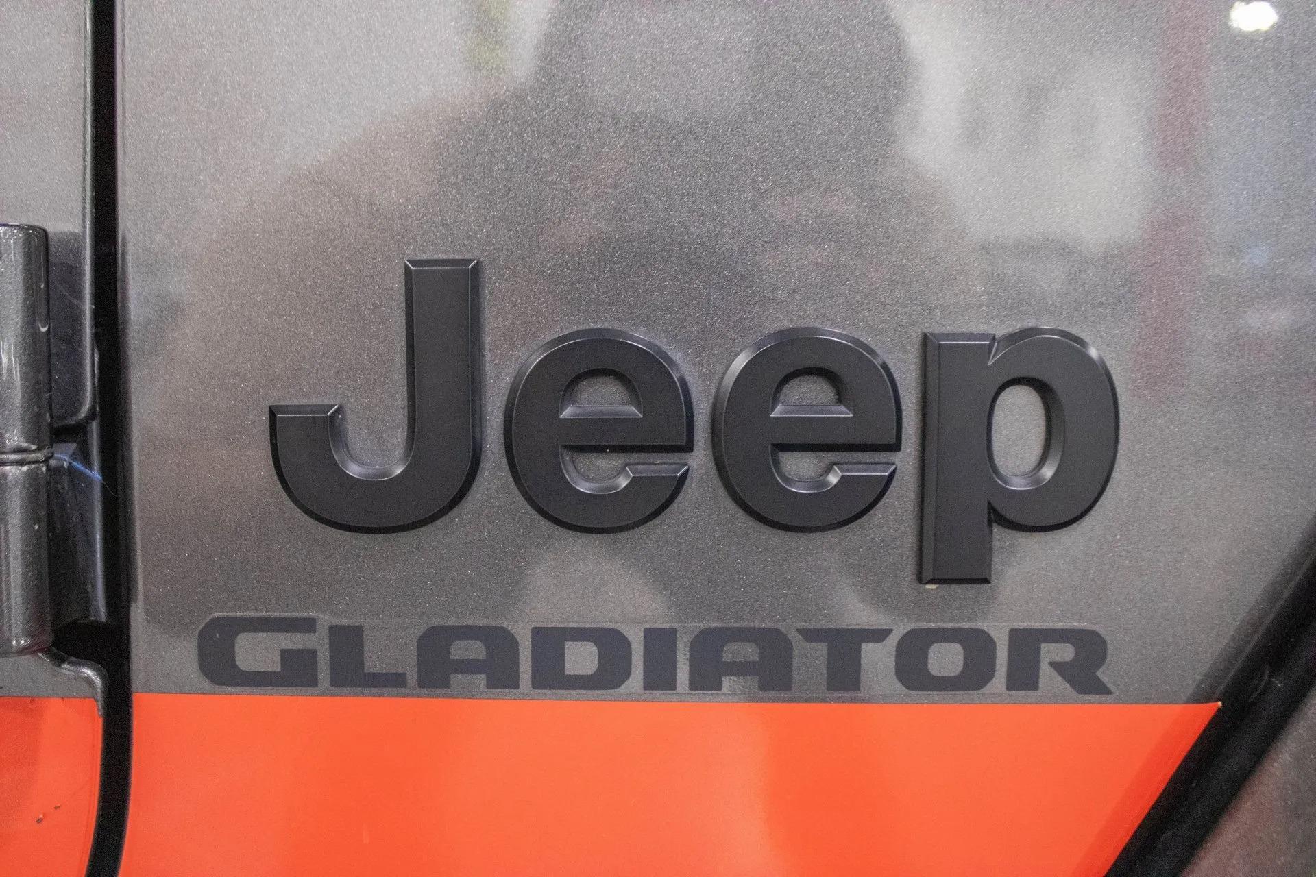 2022 Jeep Gladiator Sport S