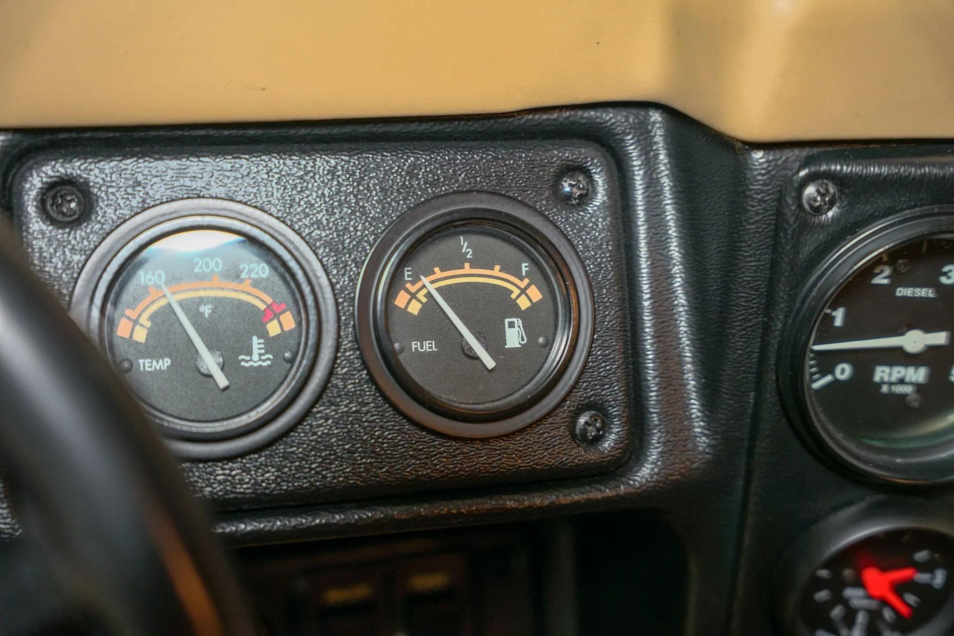 1998 AM General Hummer H1