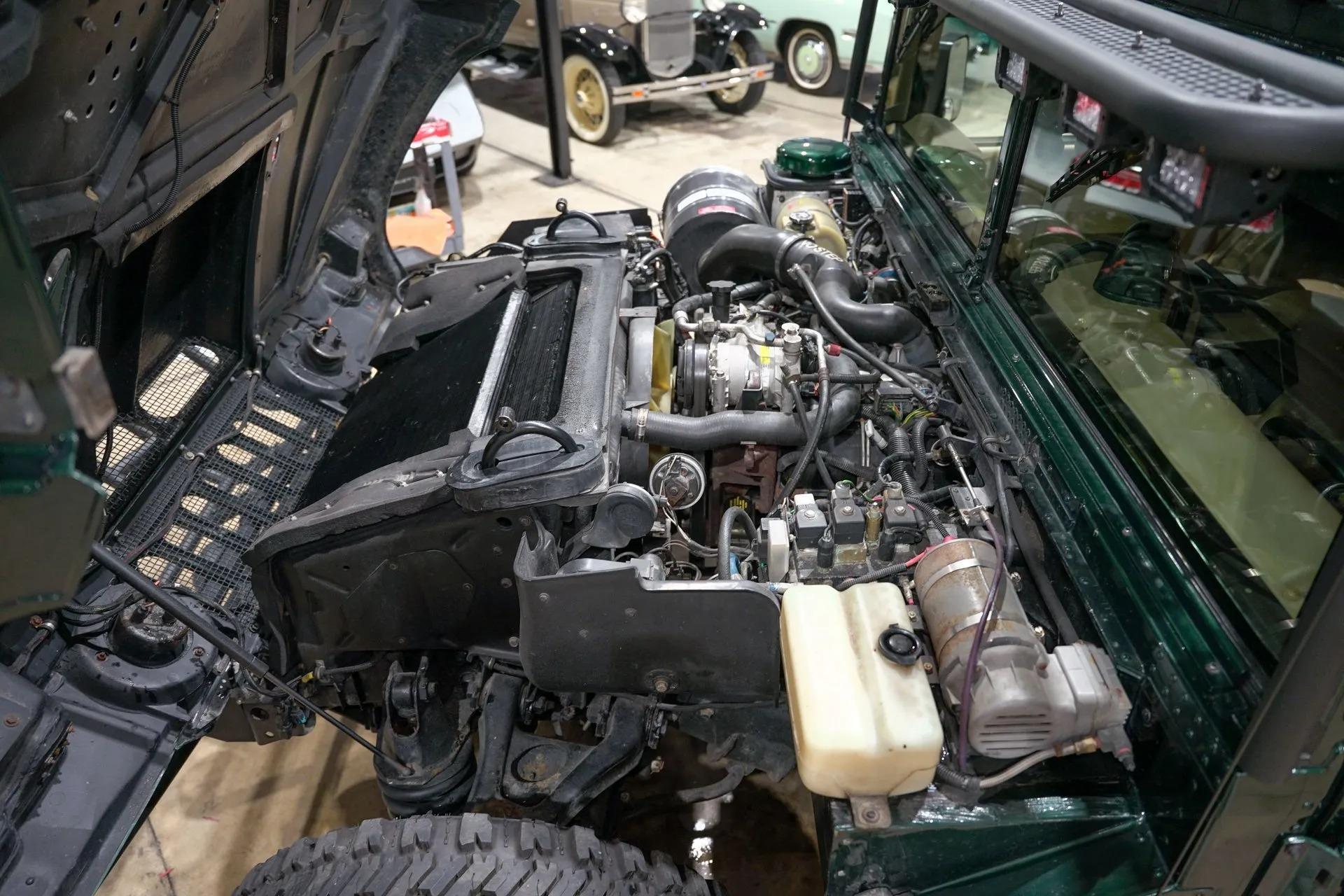 1998 AM General Hummer H1