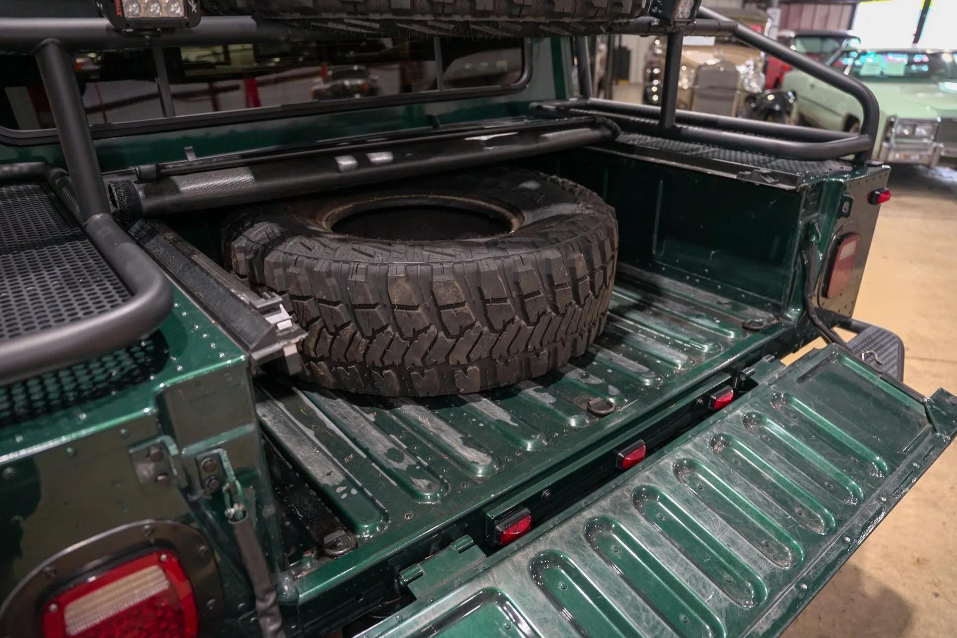 1998 AM General Hummer H1