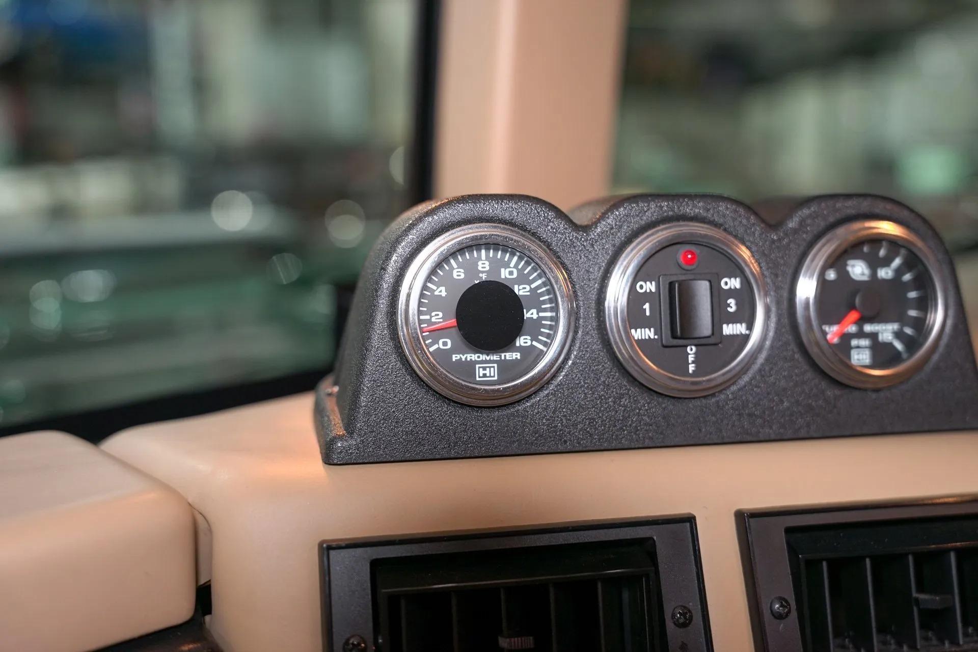 1998 AM General Hummer H1