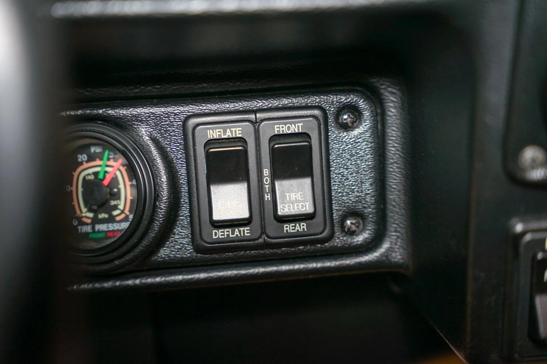 1998 AM General Hummer H1