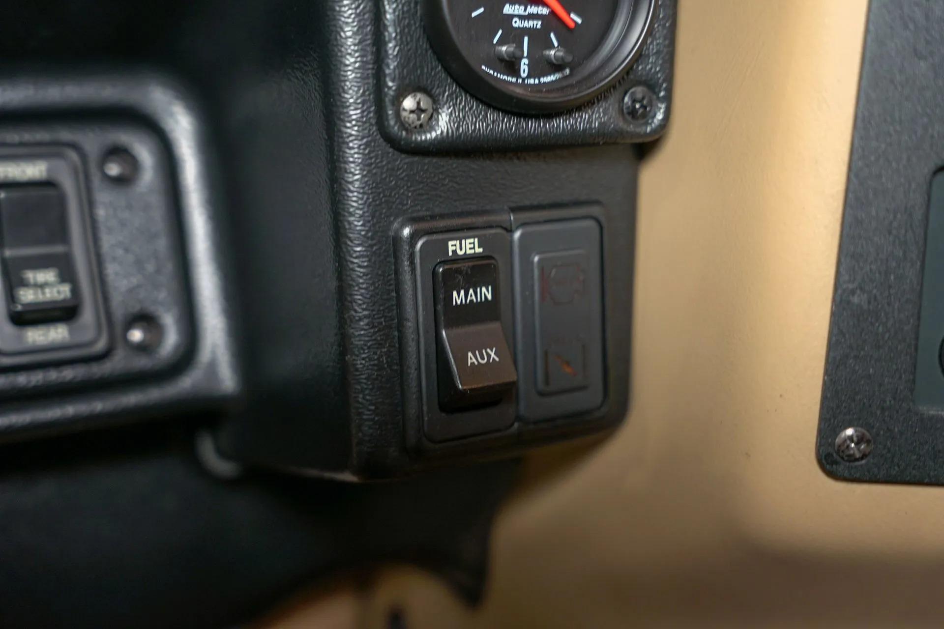 1998 AM General Hummer H1