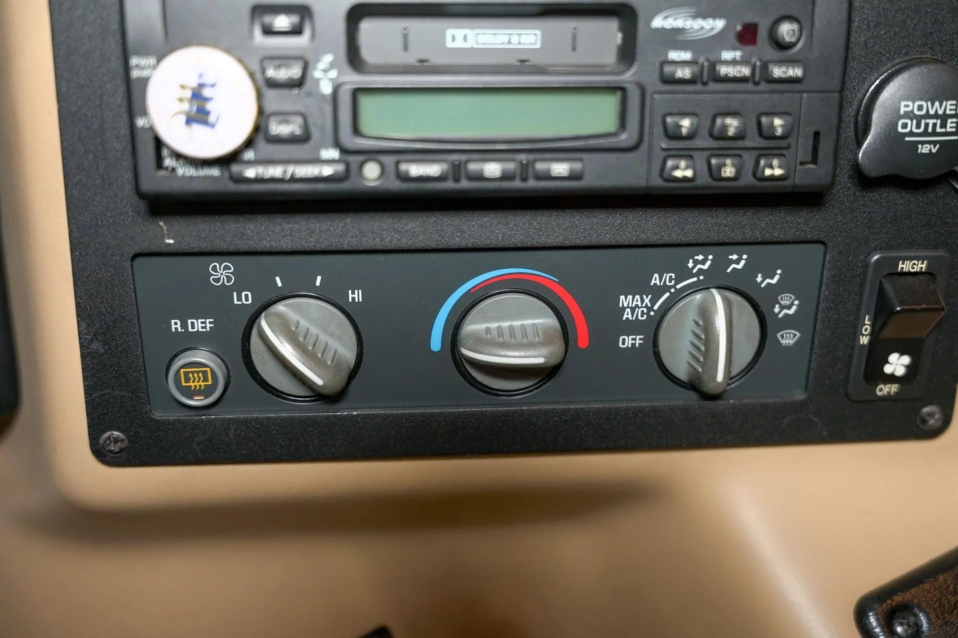 1998 AM General Hummer H1
