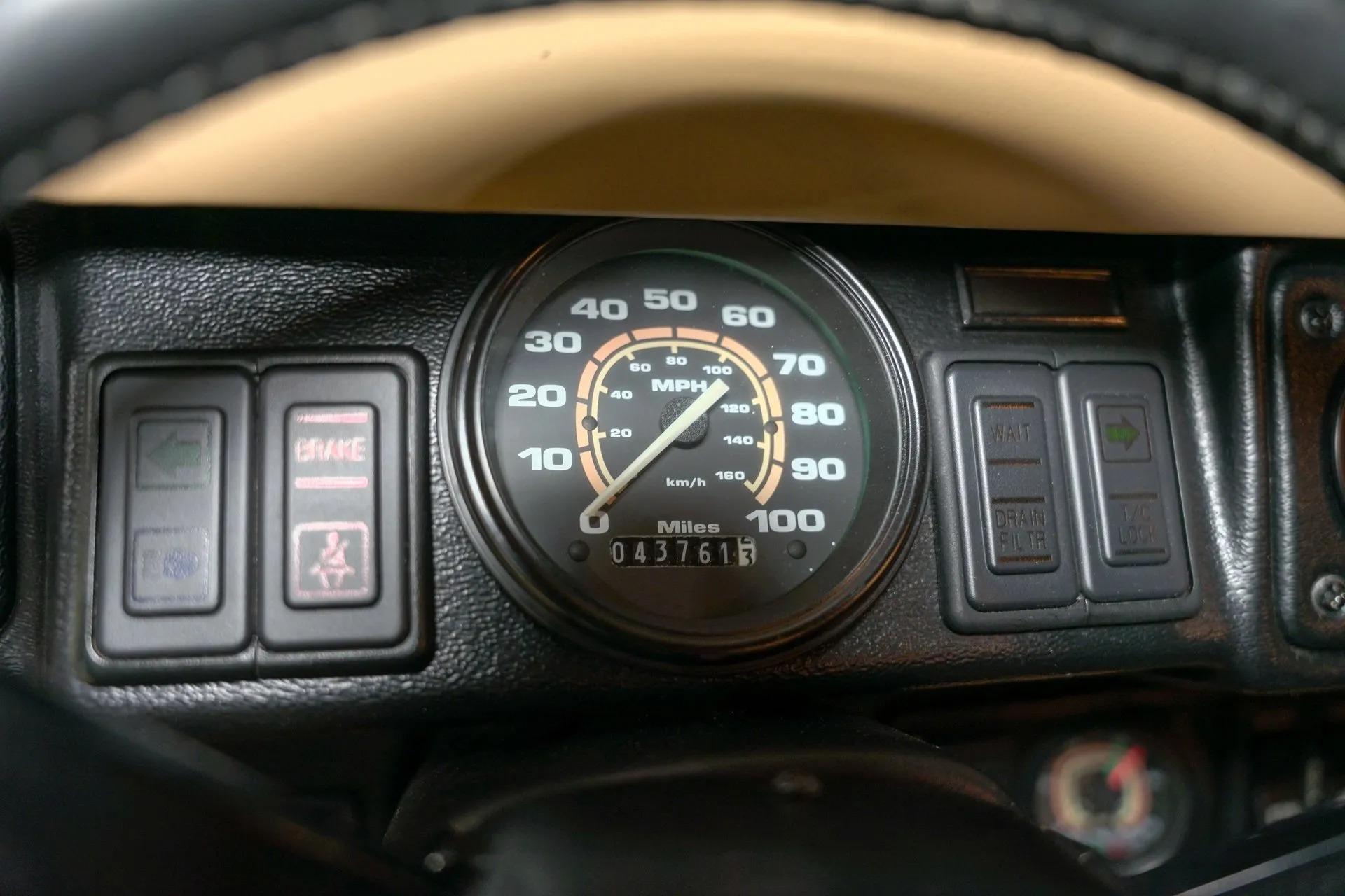 1998 AM General Hummer H1
