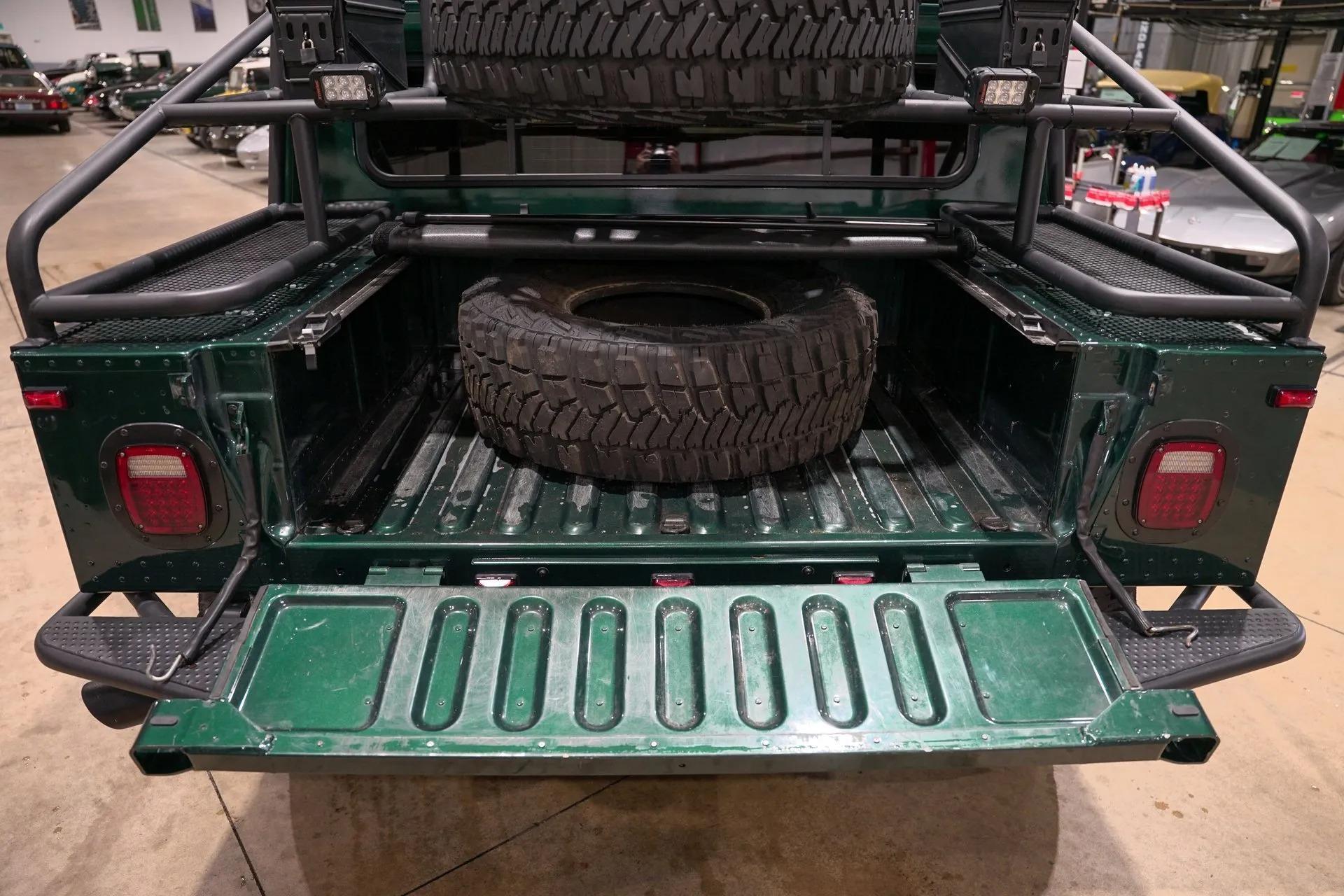 1998 AM General Hummer H1