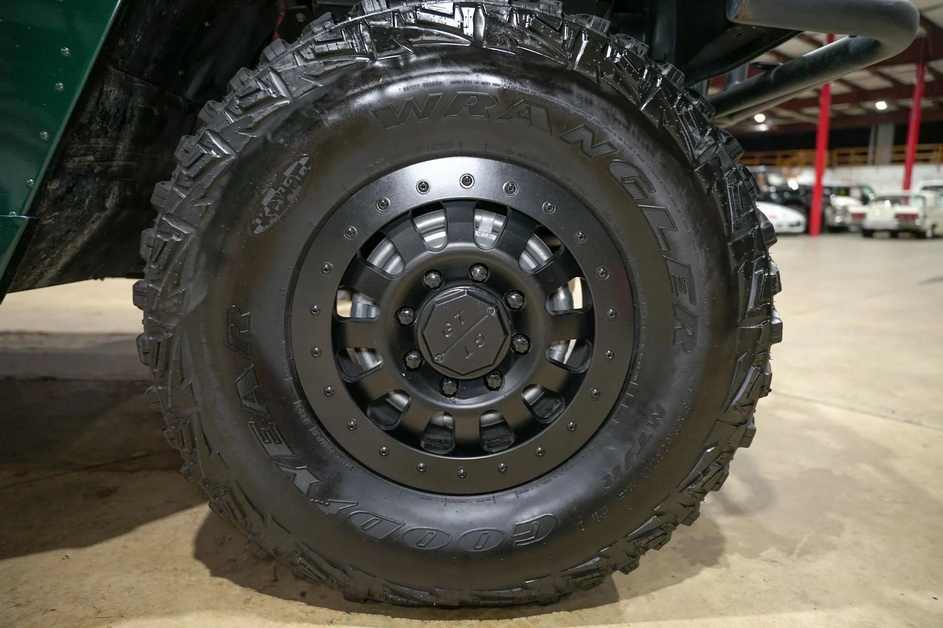 1998 AM General Hummer H1
