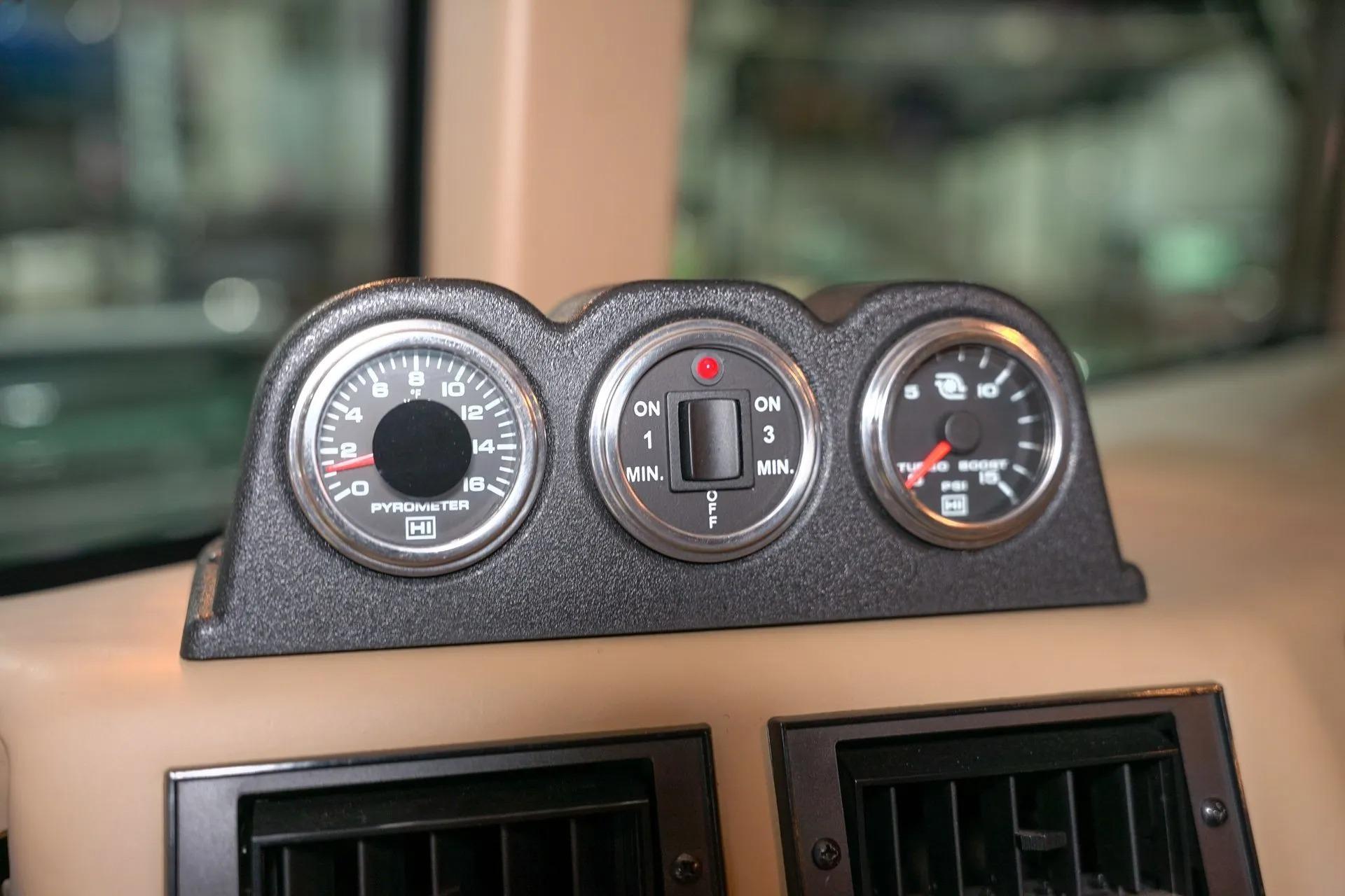 1998 AM General Hummer H1