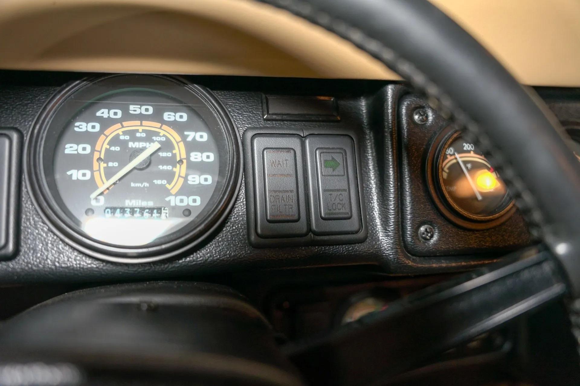 1998 AM General Hummer H1