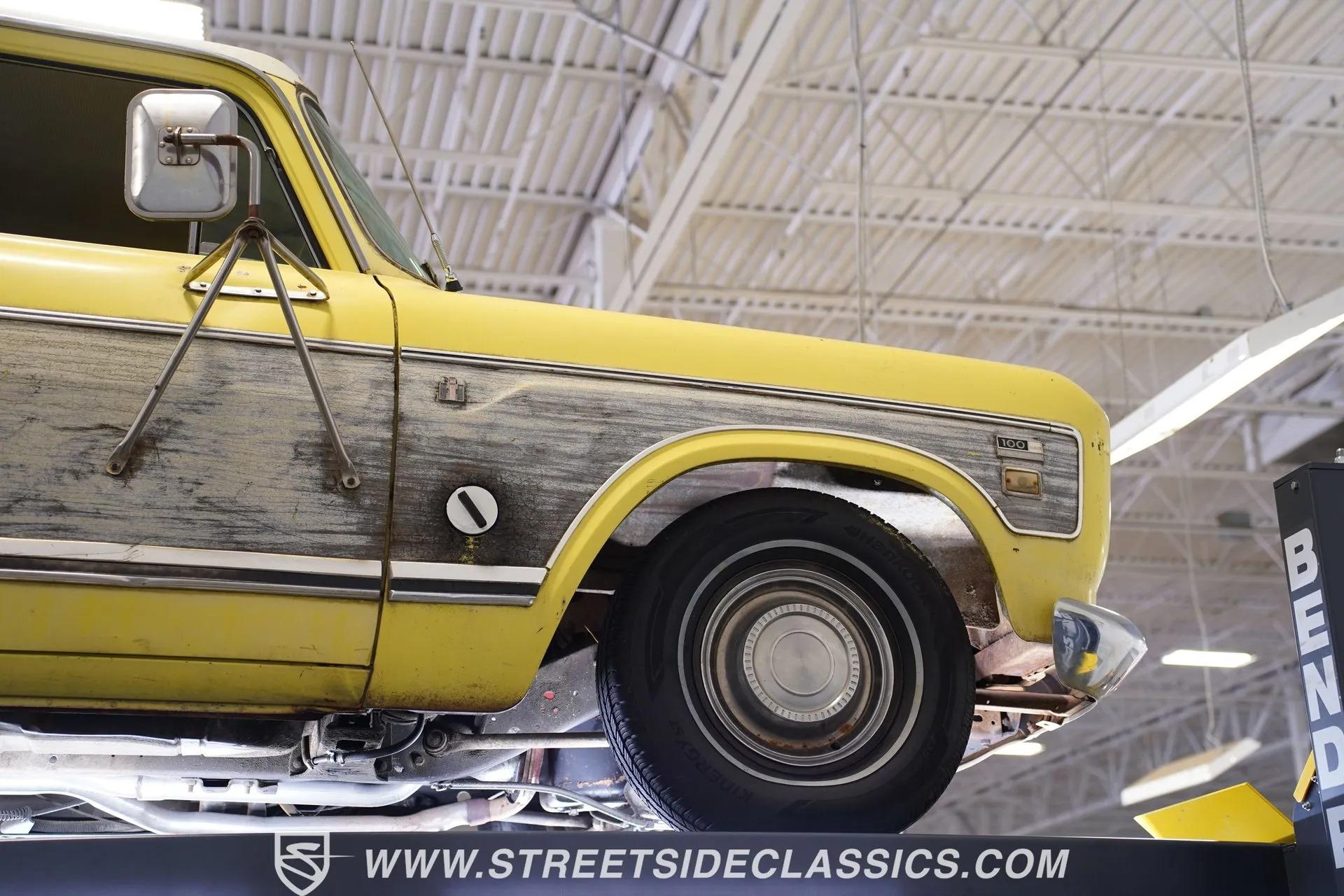 1974 International Harvester Travelall