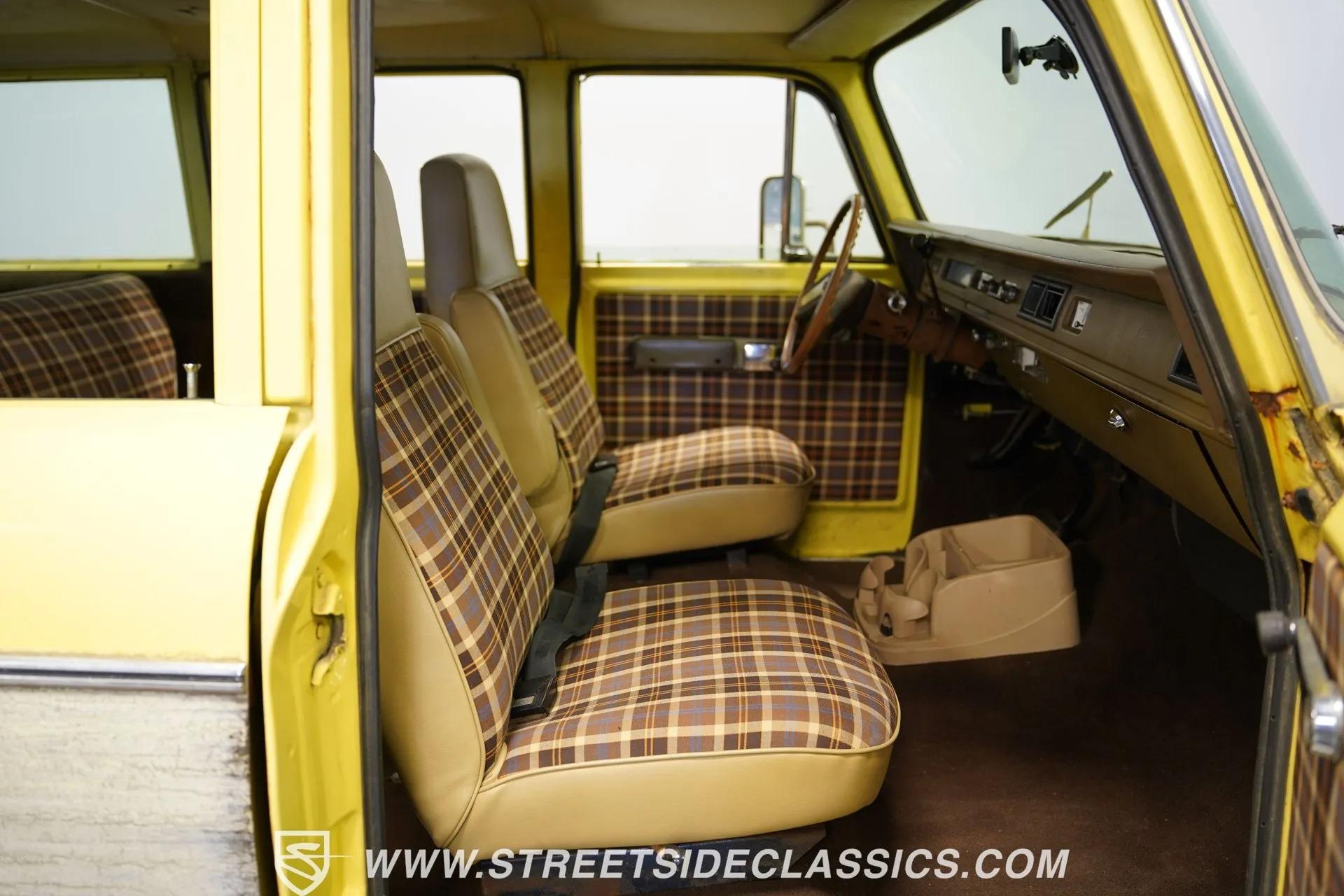 1974 International Harvester Travelall