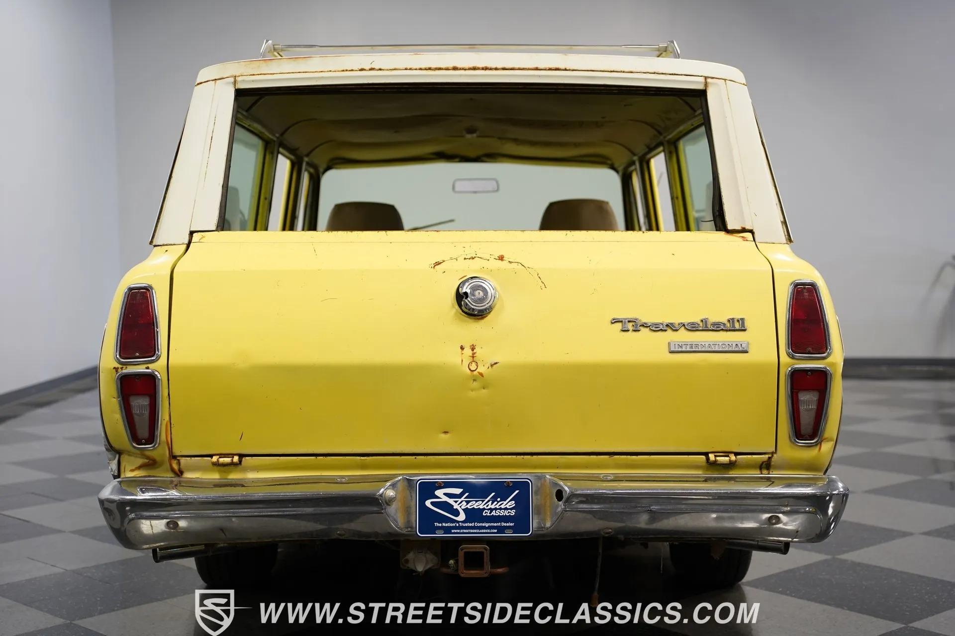 1974 International Harvester Travelall