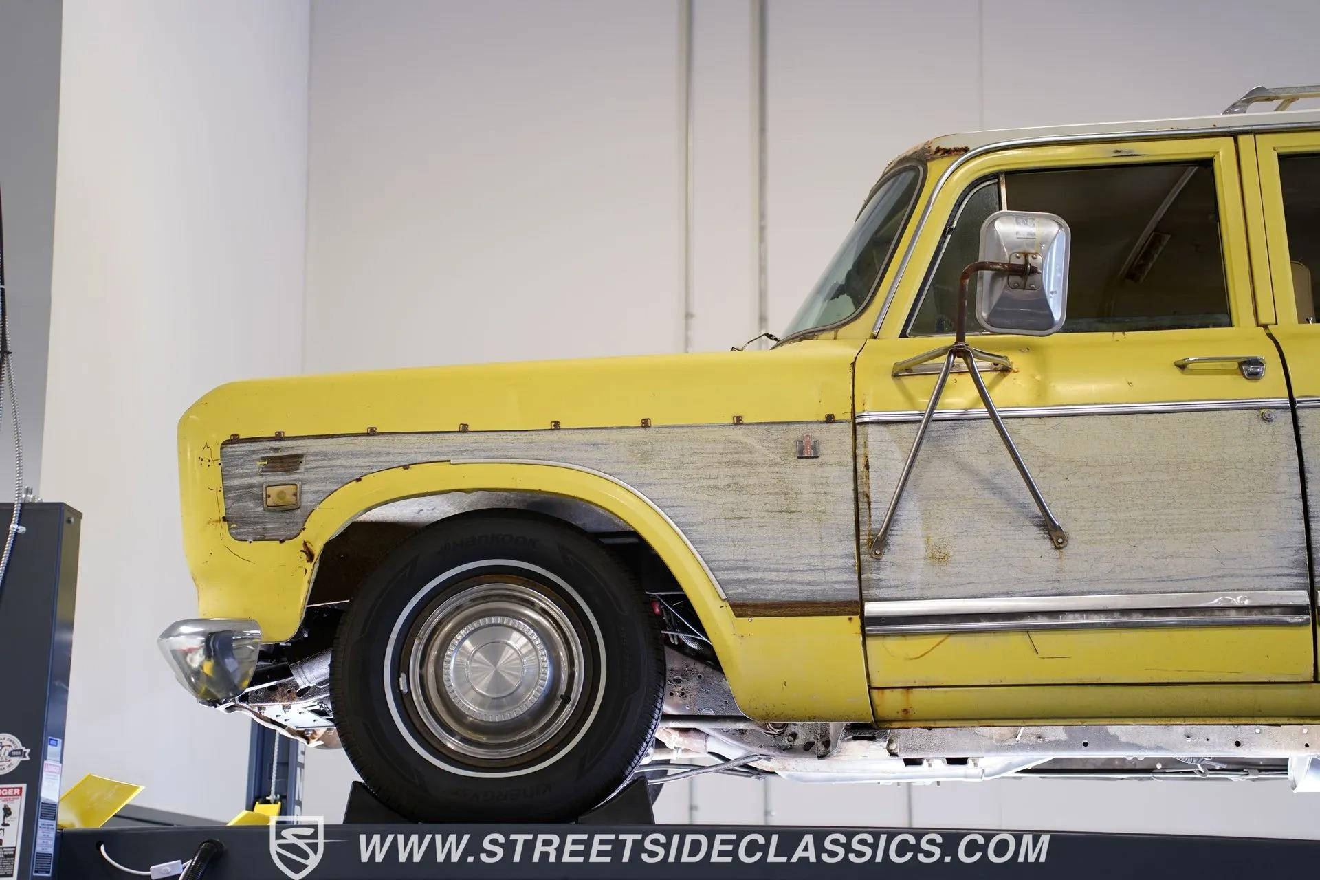1974 International Harvester Travelall