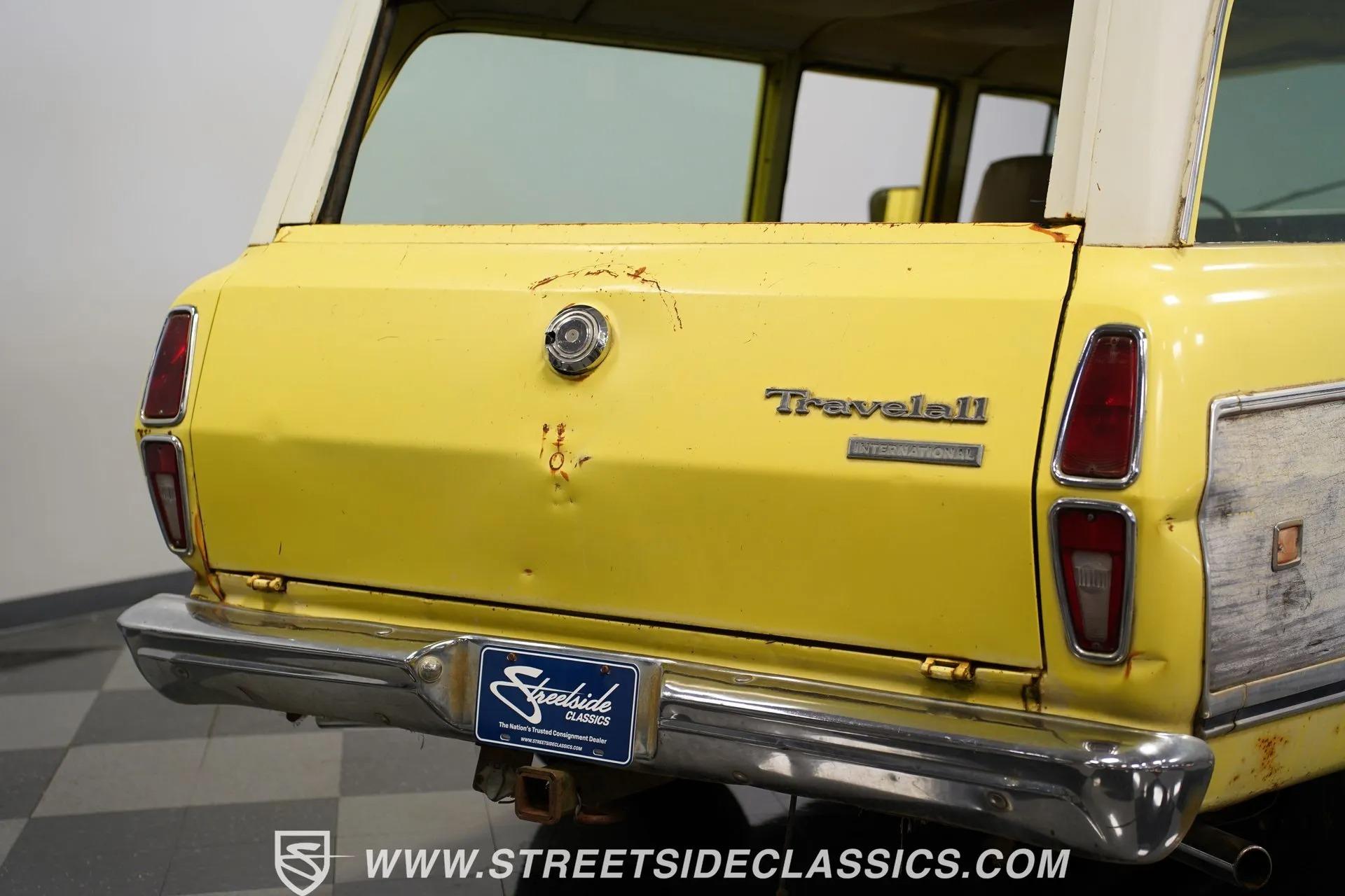 1974 International Harvester Travelall