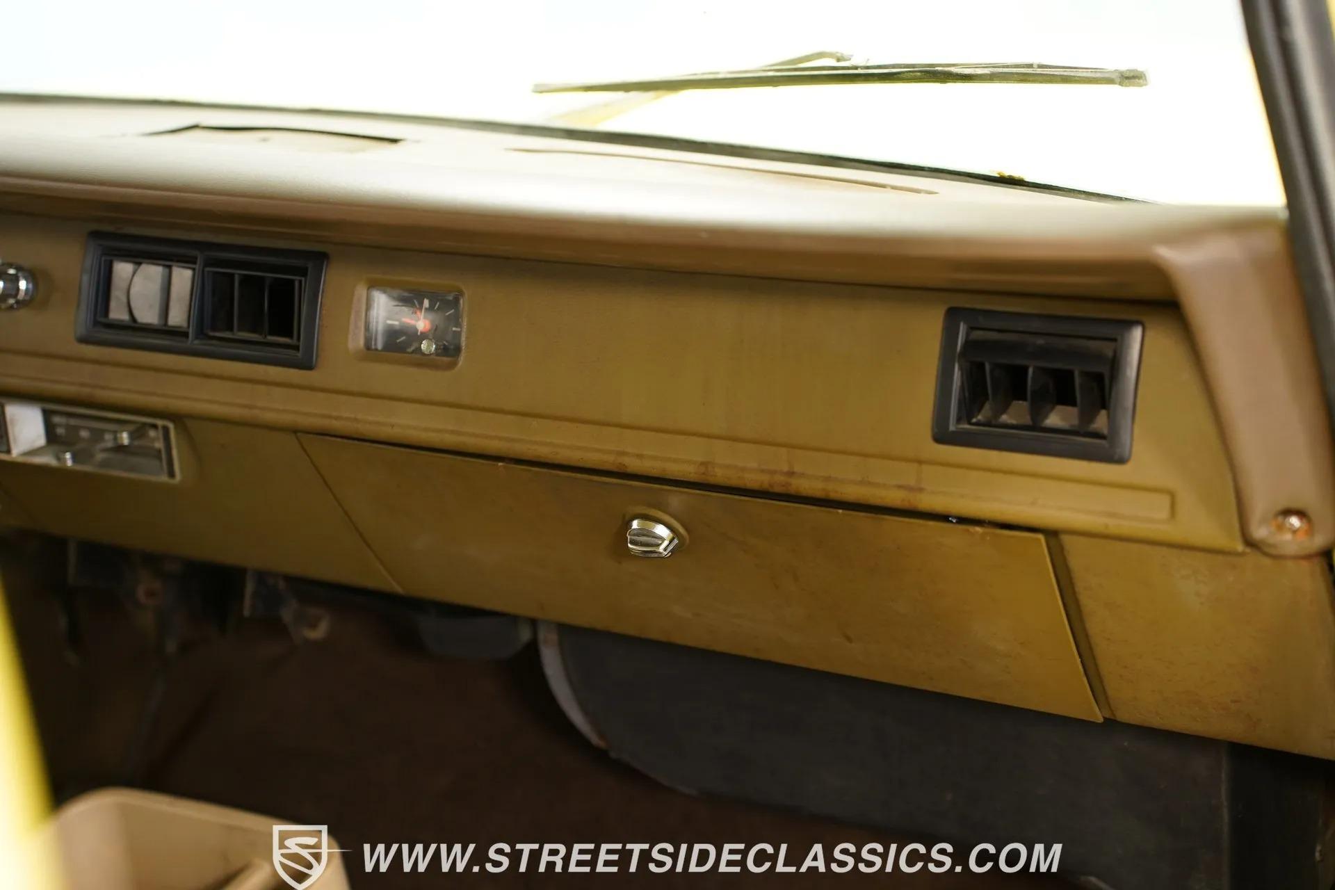 1974 International Harvester Travelall
