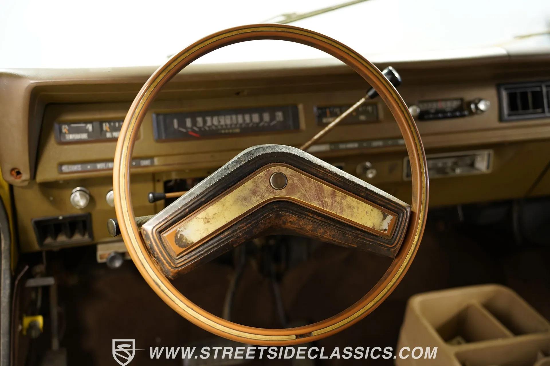 1974 International Harvester Travelall