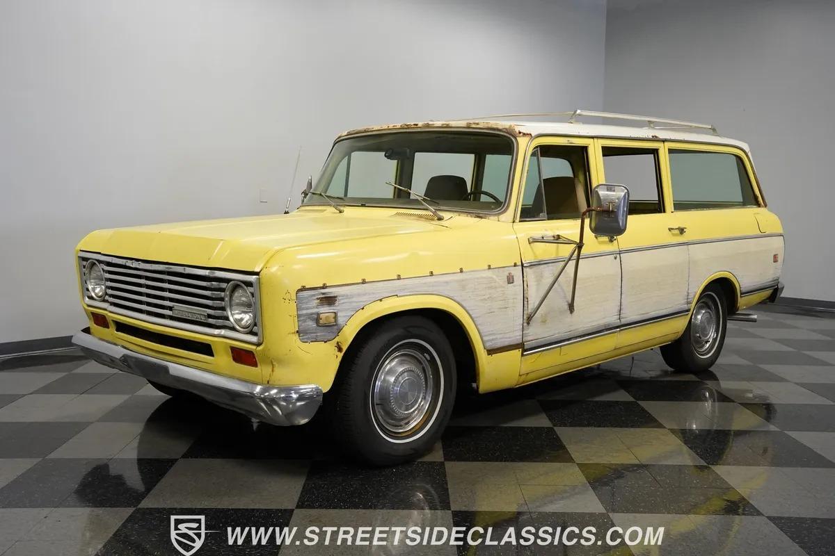  International Harvester Travelall
