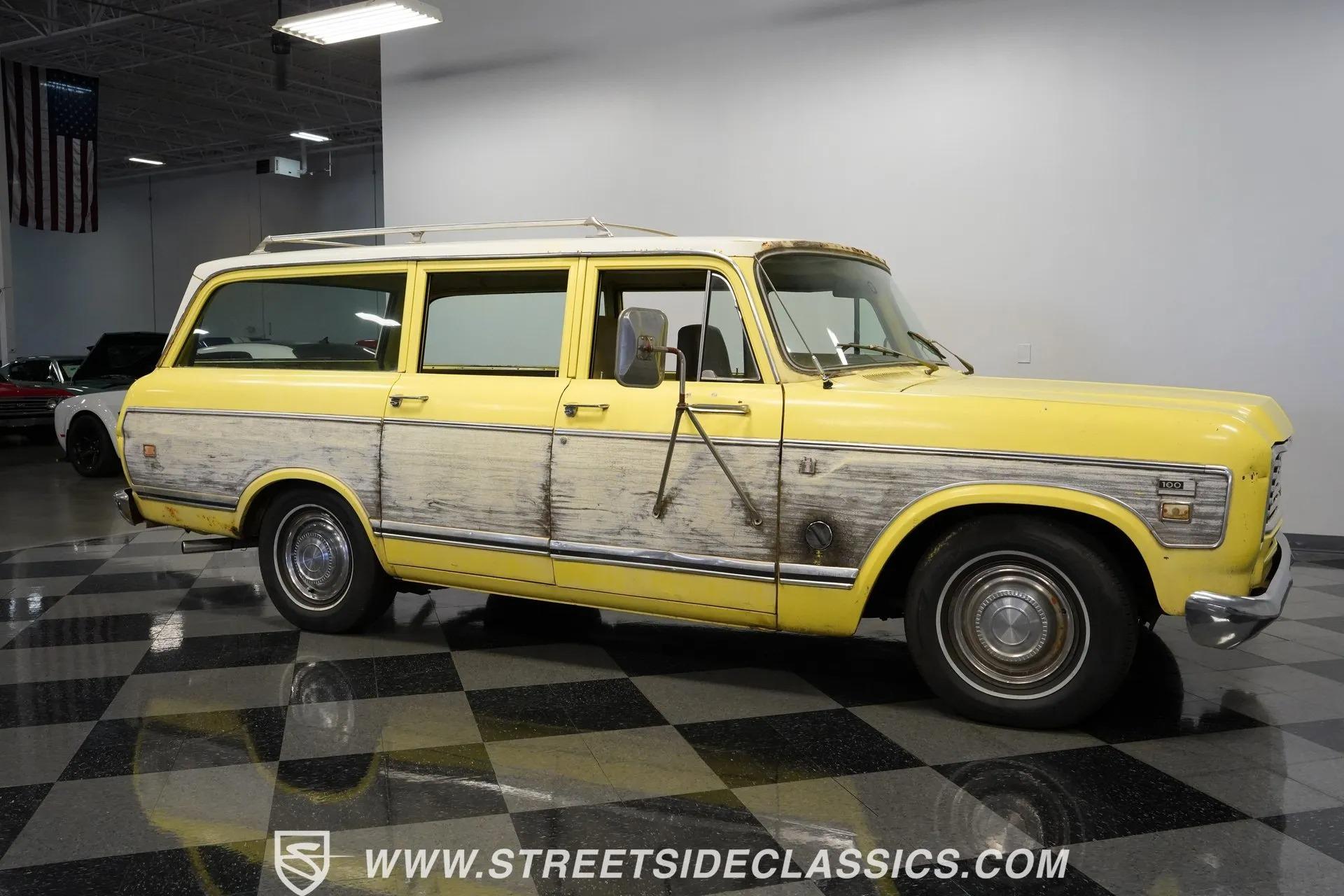 1974 International Harvester Travelall