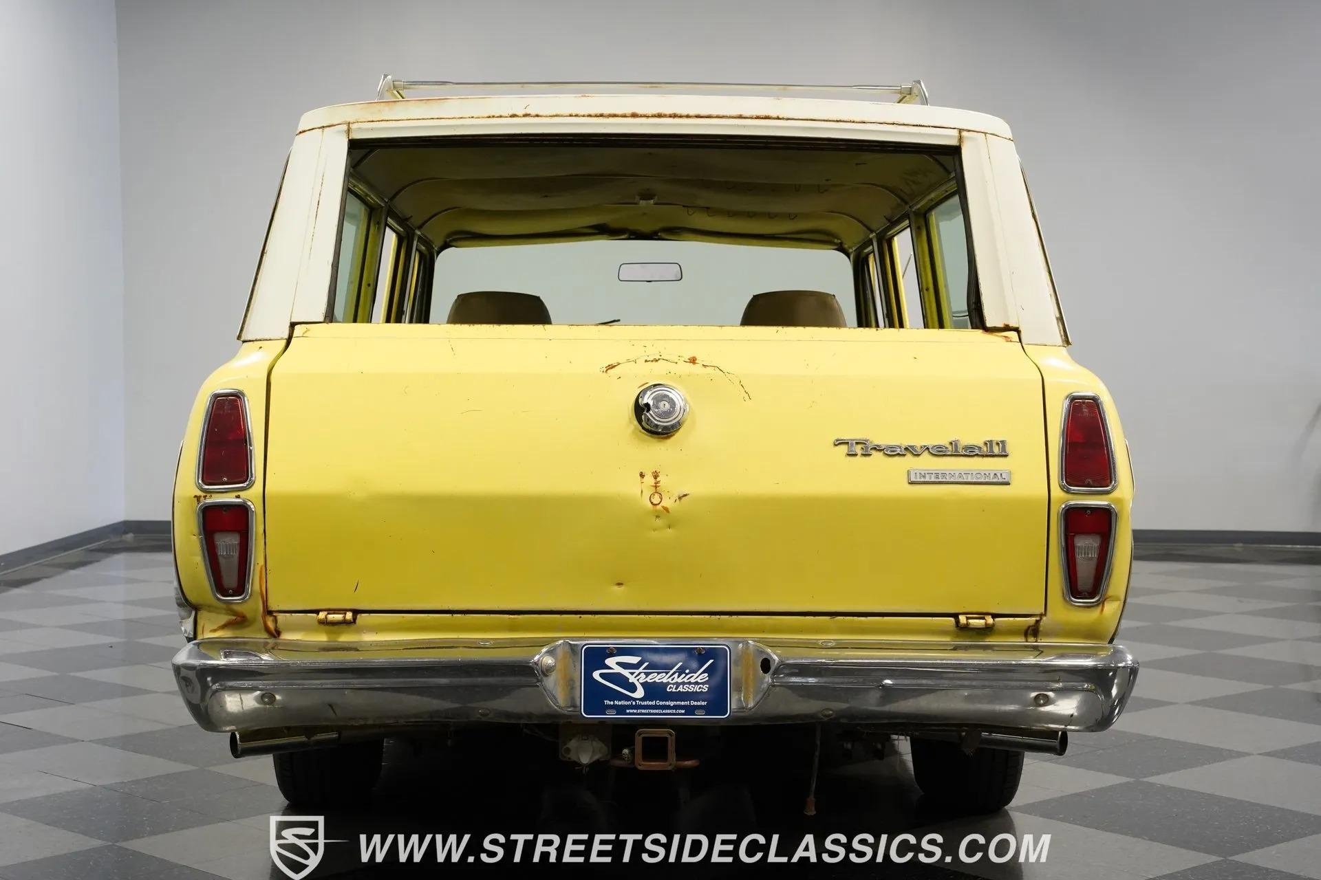 1974 International Harvester Travelall