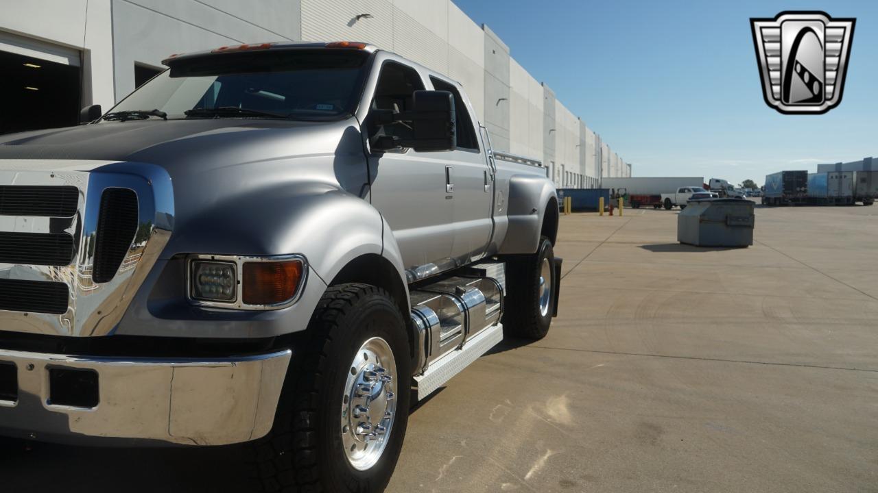 2006 Ford F-650