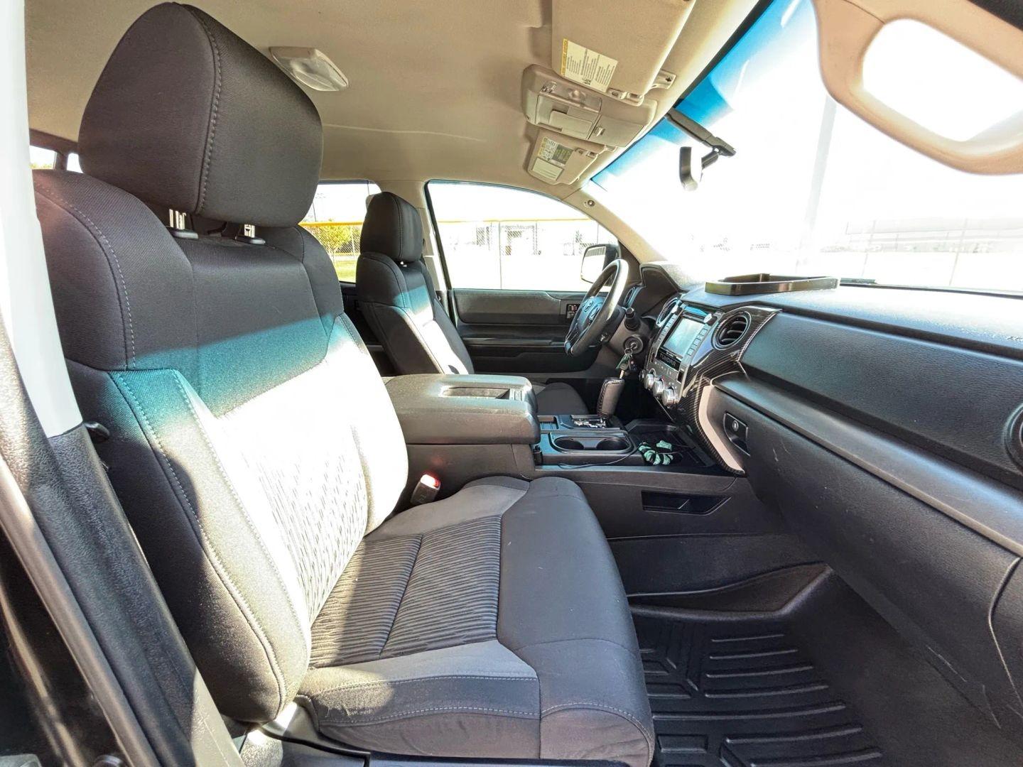 2016 Toyota Tundra Double Cab SR5
