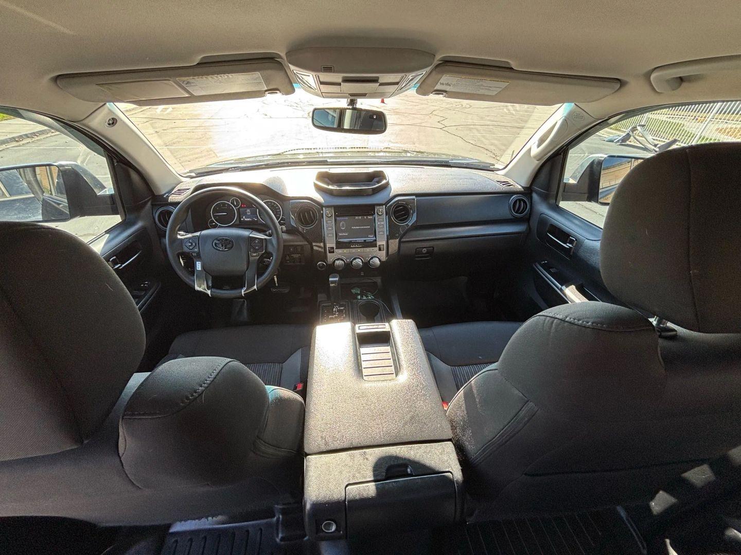 2016 Toyota Tundra Double Cab SR5