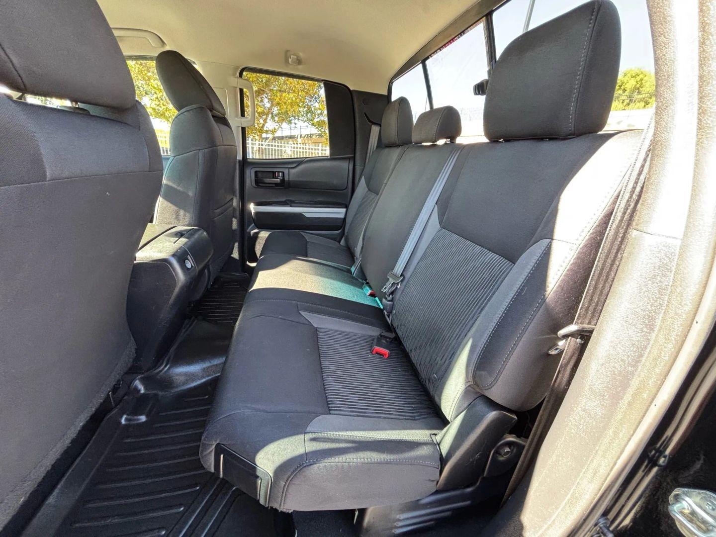 2016 Toyota Tundra Double Cab SR5