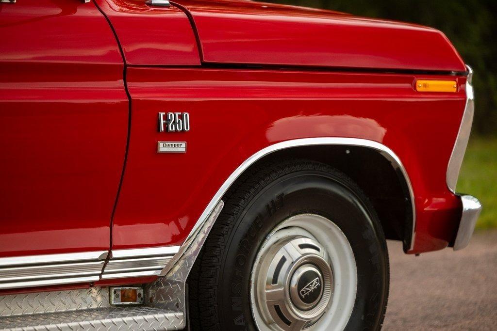1973 Ford F-250 Ranger Camper Special