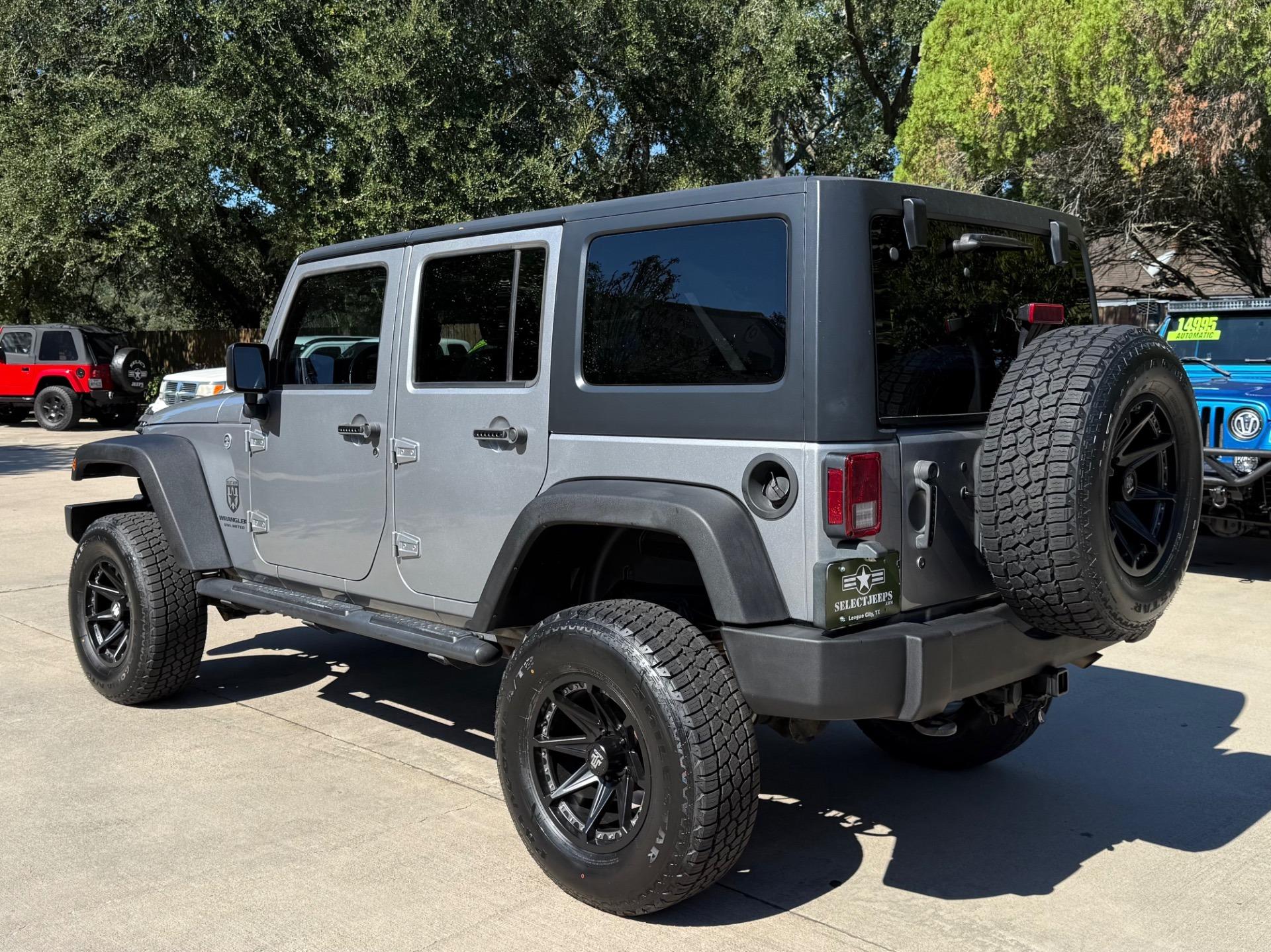 2017 Jeep Wrangler Unlimited Sport - 5