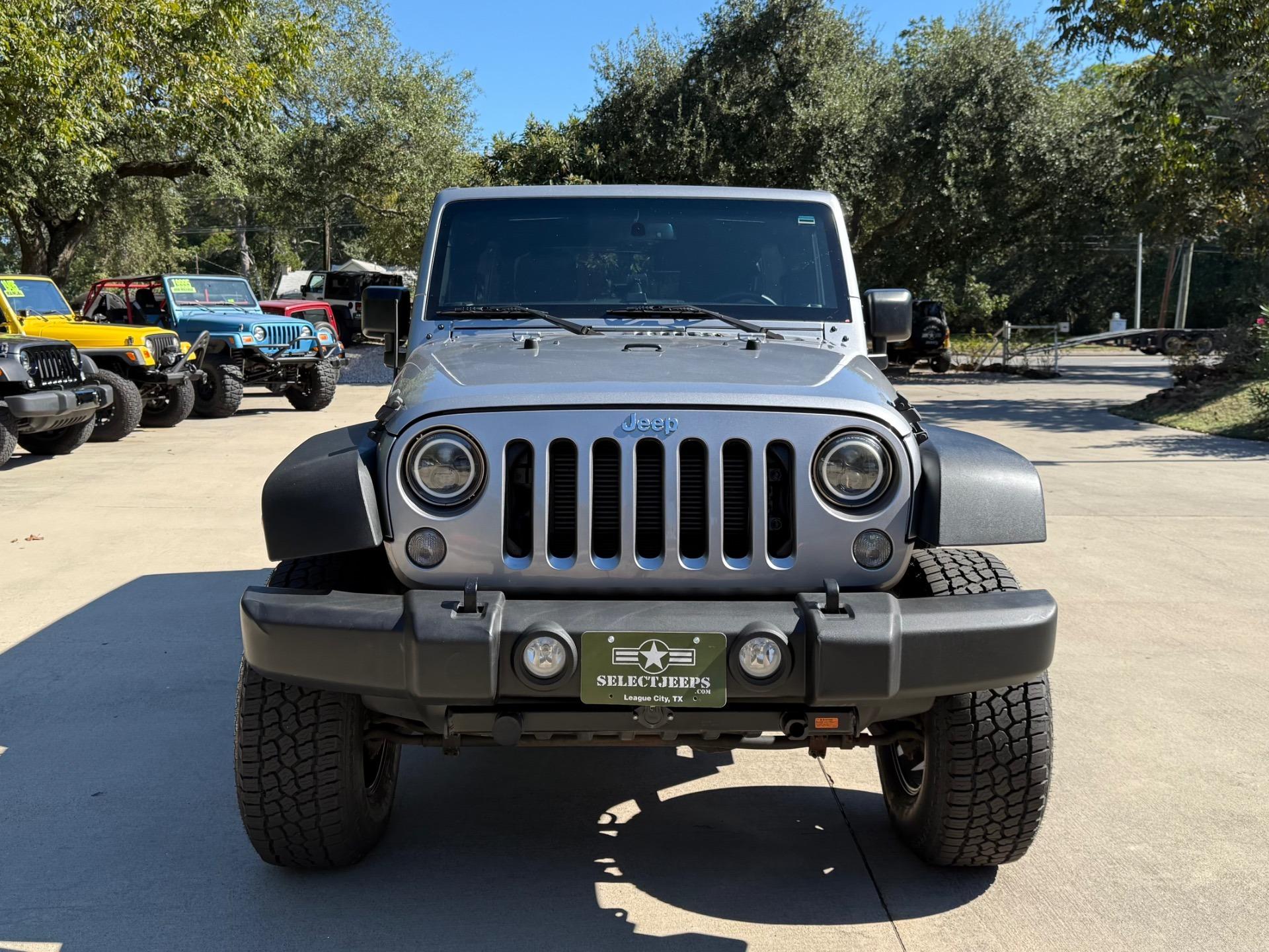 2017 Jeep Wrangler Unlimited Sport - 2
