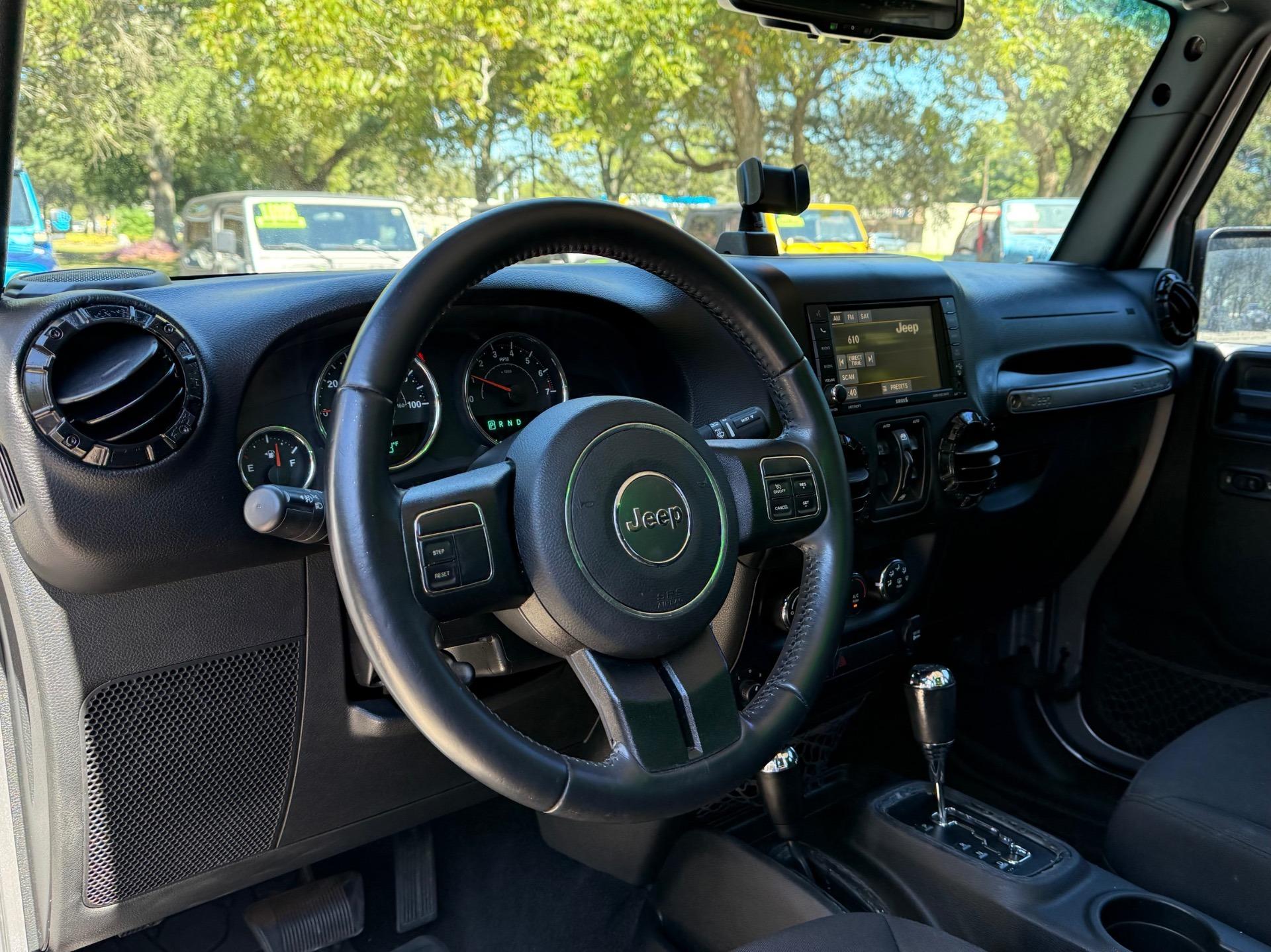 2017 Jeep Wrangler Unlimited Sport