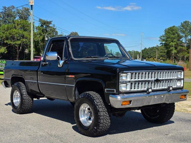 LS-Swapped 1981 Chevrolet K10